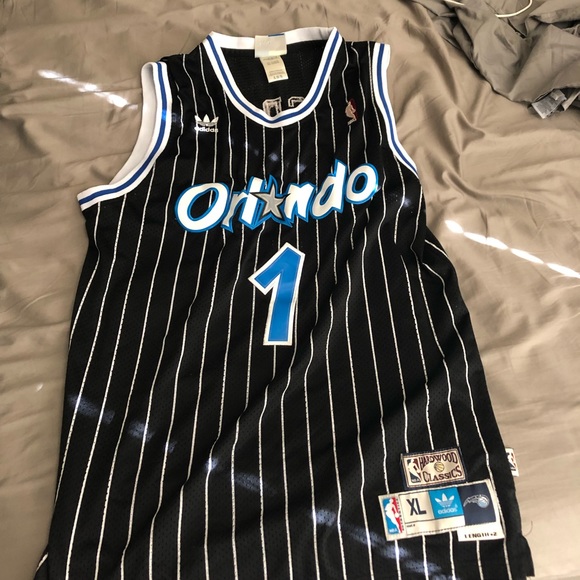 Tracy McGrady - Picture 1 of 2